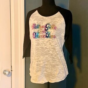 Roller Girls Graphic Women’s Raglan Shirt